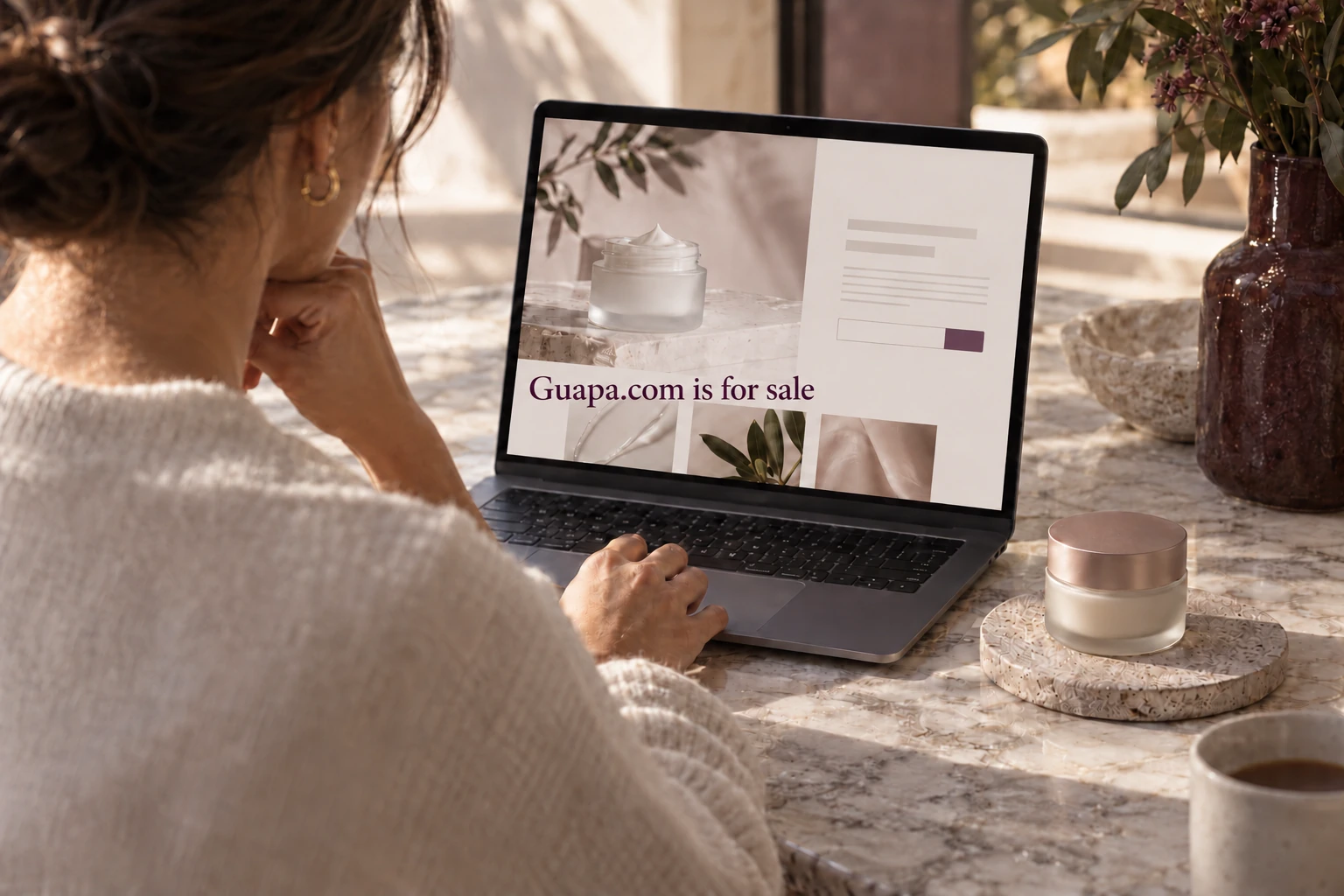 Illustrative what belongs on a beauty brand’s first landing page scene with Guapa.com branding